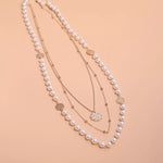 Collier Multi-Rangs Perles & Pièce