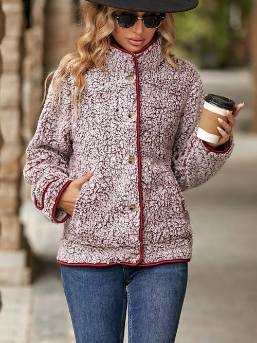 Veste Boutonnée Duveteuse À Poches