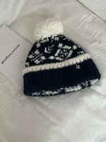 Bonnet Tricoté Flocon De Neige & Pompon
