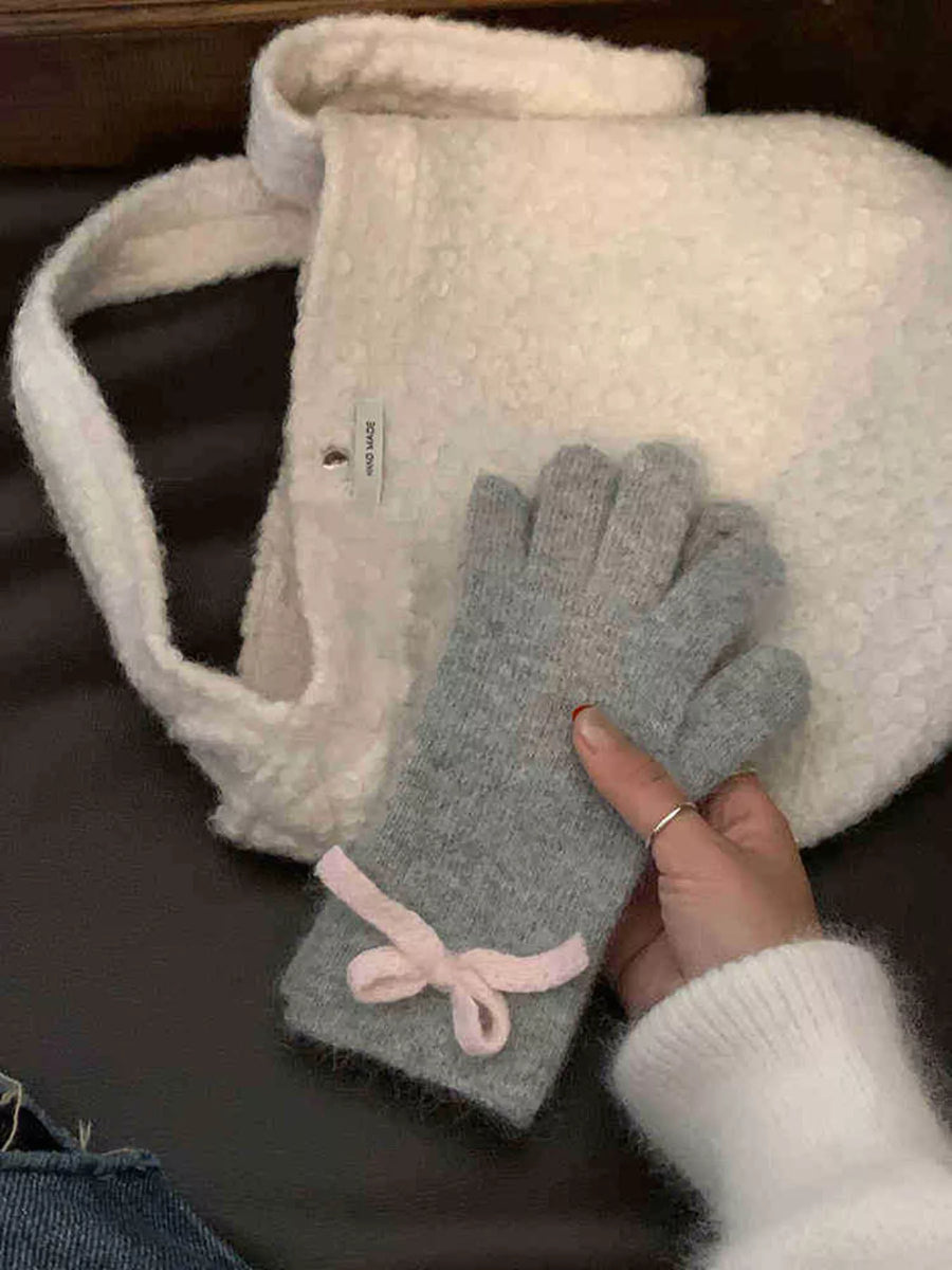 Gants Tricotés Détail Nœud