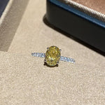 Bague Zircon Ovale Sur Cuivre